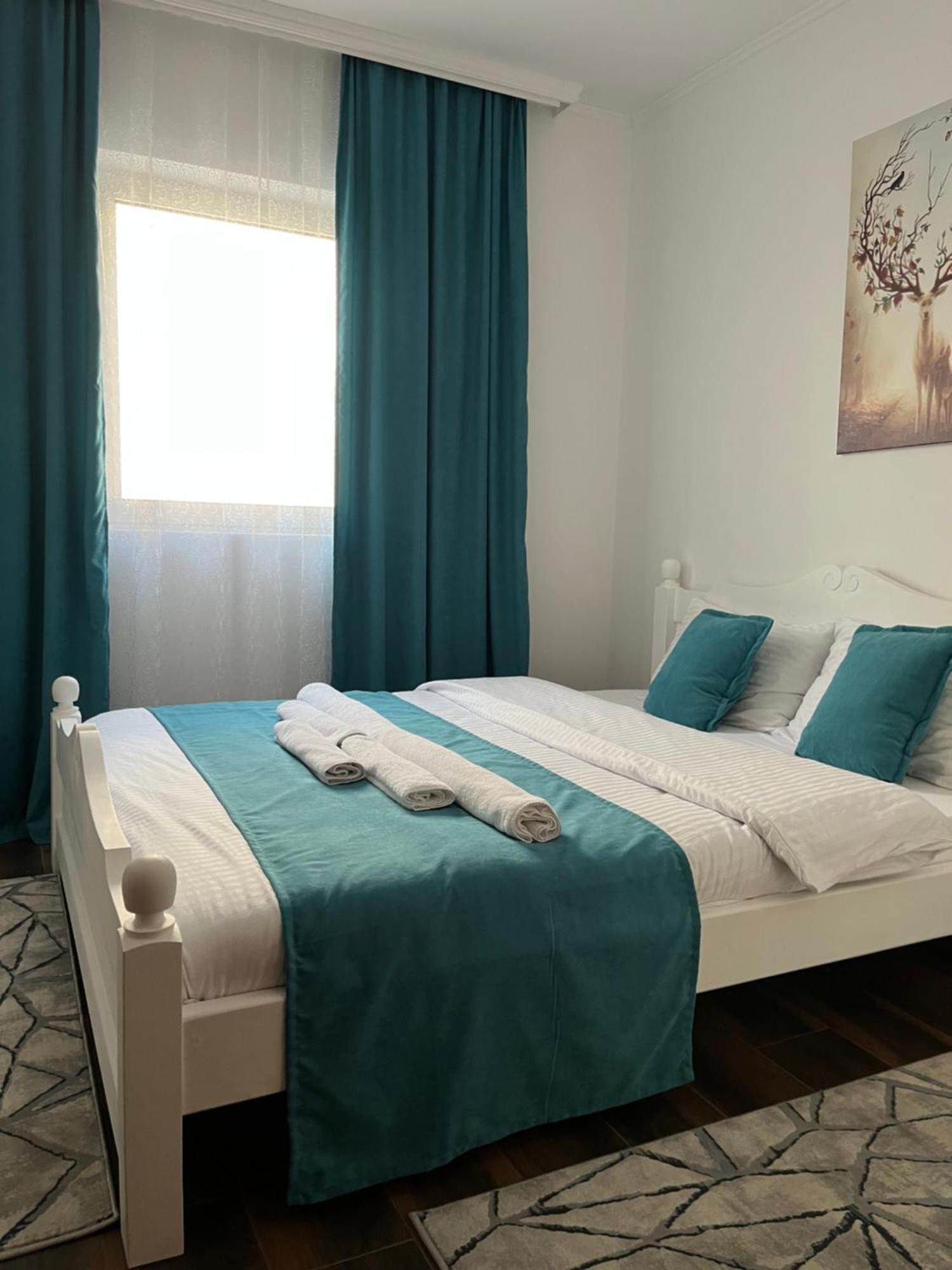 Airport Sky Apartments Lux Belgrade Exterior photo